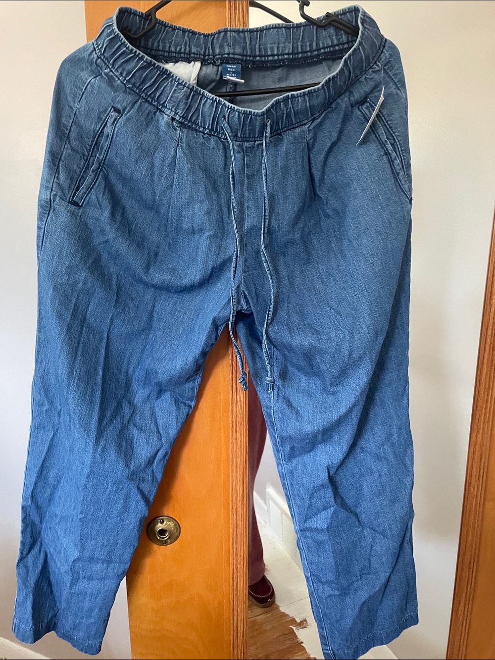 NWT Old Navy high-rise Billy drawstring jeans small petite